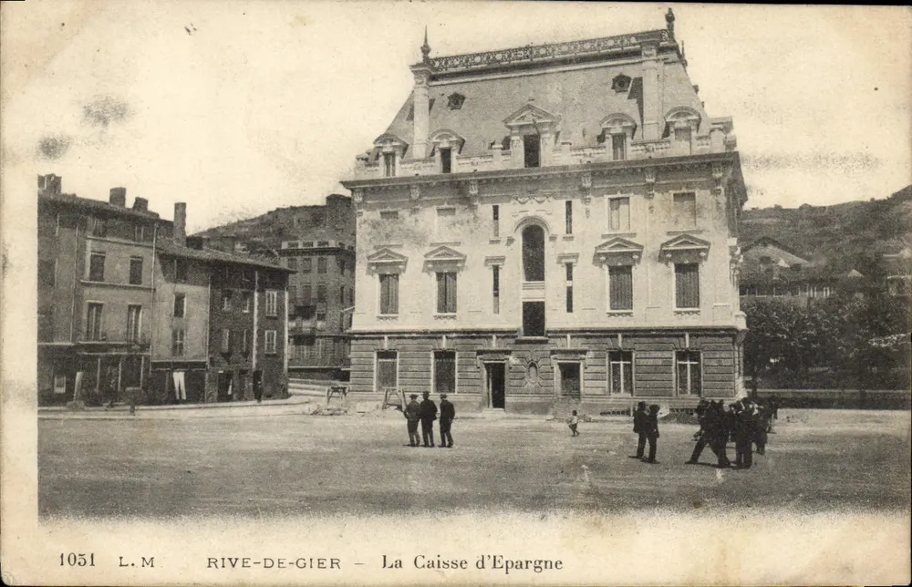 Rive-de-Gier — La Caisse d'Epargne — éditeur L.M. n°1051 - Frente