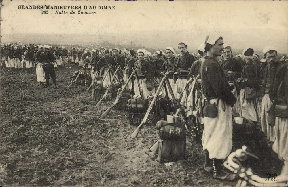 Herbstmanöver — Halte der Zouaves — Jhot. - Vorderseite