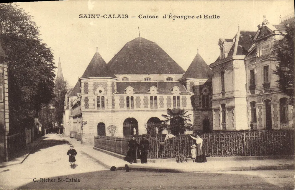 Saint-Calais — Sparkasse und Halle — G. Richer Si-Calais - Vorderseite