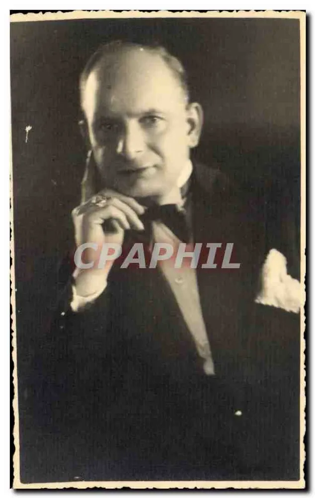 Retrato de homem em traje — editor não identificado, número de série não visível - Frente