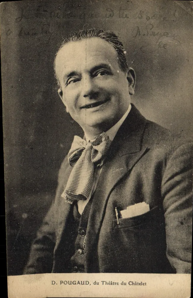 D. Pougaud — portrait en costume avec cravate à carreaux — éditeur Editions Artistiques, Paris - Frente