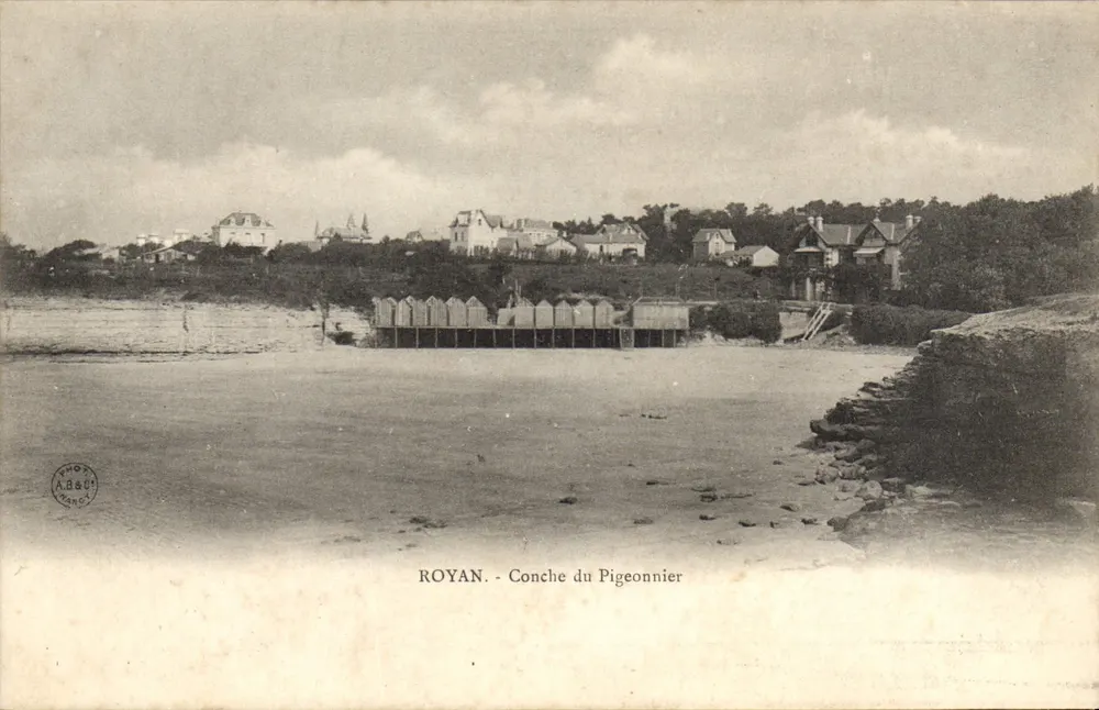 Royan - Conche du Pigeonnier — Ansicht der Strandpromenade und Hütten — Verlag A.B.&Cie, Royan - Vorderseite