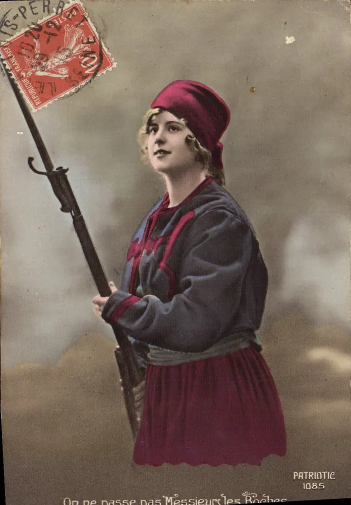 Frau in patriotischer Kleidung mit Gewehr — Patriotic 1085 — Verlag Patriotic - Vorderseite