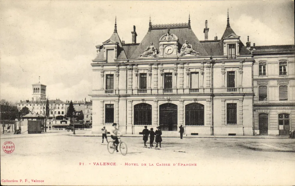 Valence - Hotel de la Caisse d'Épargne — Foto. A.B.&C. Paris - Vorderseite