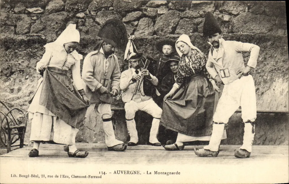De Bergmeid — Traditionele dans — Lib. Bougé-Béal, 21, rue de l’Ecu, Clermont-Ferrand - Voorkant