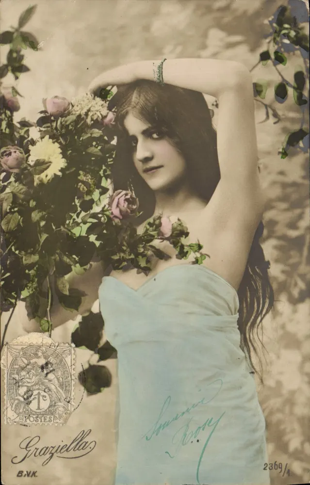 Frau in leichtem Kleid — Blumen — B.N.K. n° 2369/1 - Vorderseite