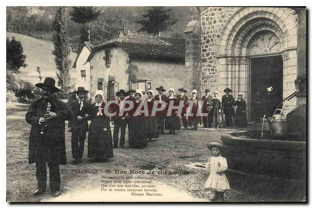 Uma Noiva de Nossa Casa — Em Auvergne — Étienne Marvenac - Frente