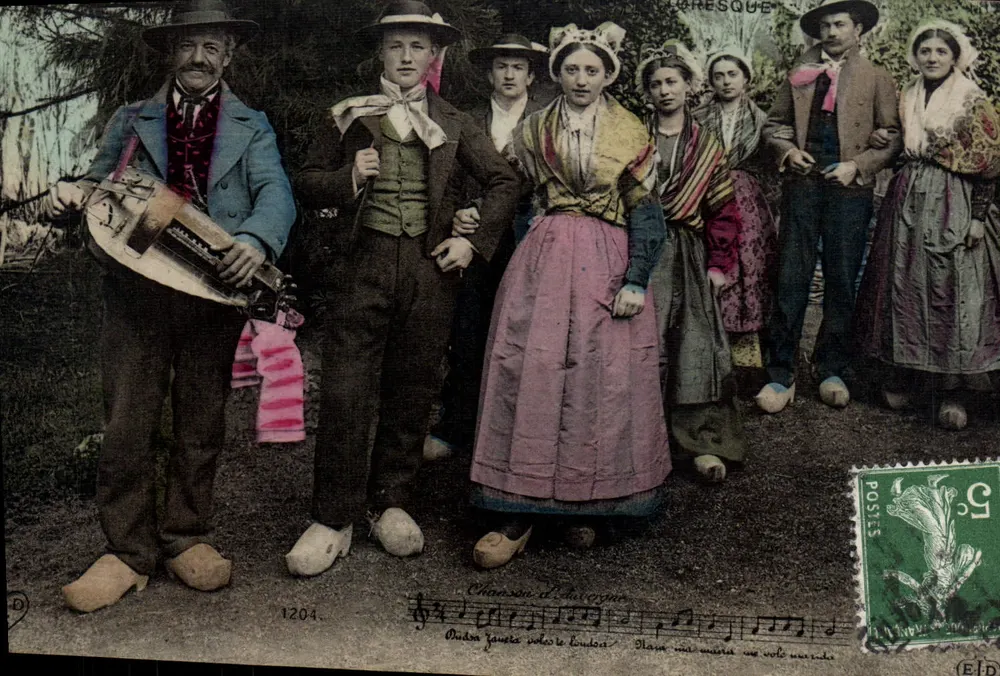 Grupo de músicos e dançarinos — Canção da Auvergne — Editor ELD, n° 1204 - Frente