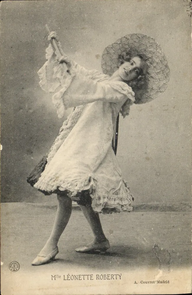 Mlle Léonette Roberty — Tänzerin in weißem Kleid und Schirm — A. Couvret Madrid - Vorderseite