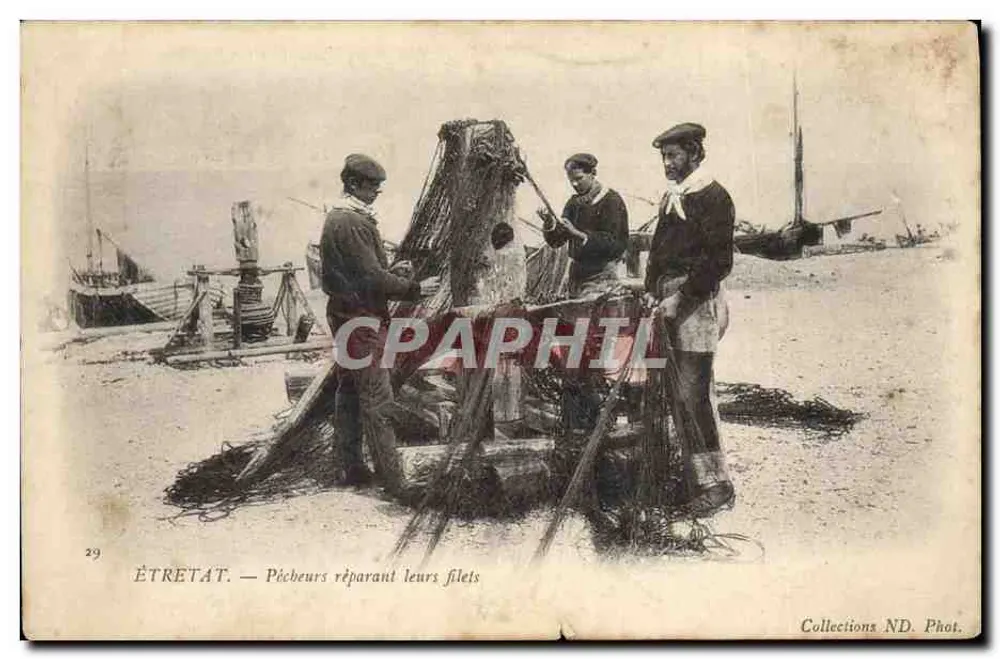 ÉTRETAT — Pêcheurs réparant leurs filets — Collections ND. Phot. n°29 - Vorderseite