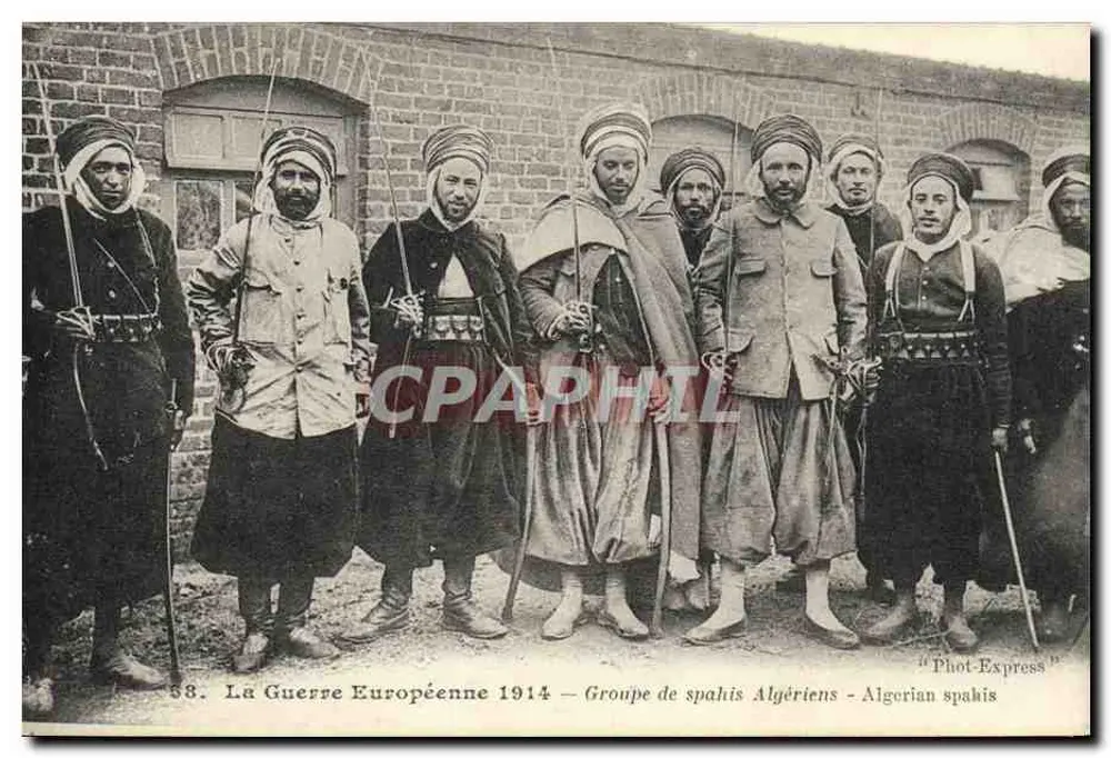 Gruppe algerischer Spahis — Der europäische Krieg 1914 — Phot-Express - Vorderseite
