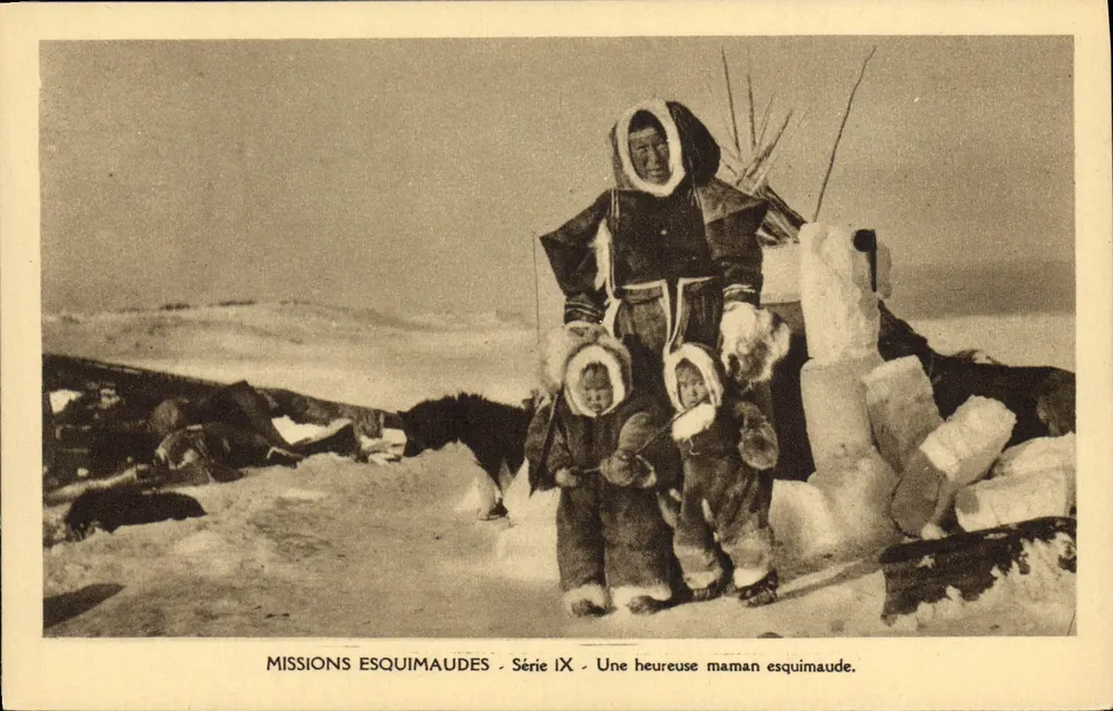 Eine glückliche Inuit-Mutter — Missions Esquimaudes - Serie IX — Verlag: Missionnaires Oblats de Marie-Immaculée - Vorderseite