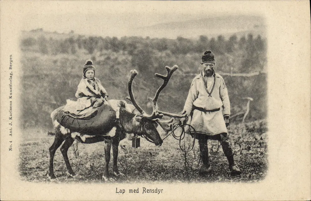 Lap mit Rentieren — Thema: Lappland mit Rentieren — Verleger J. Karlsens Kunstforlag, Bergen, Nr. 4 - Vorderseite