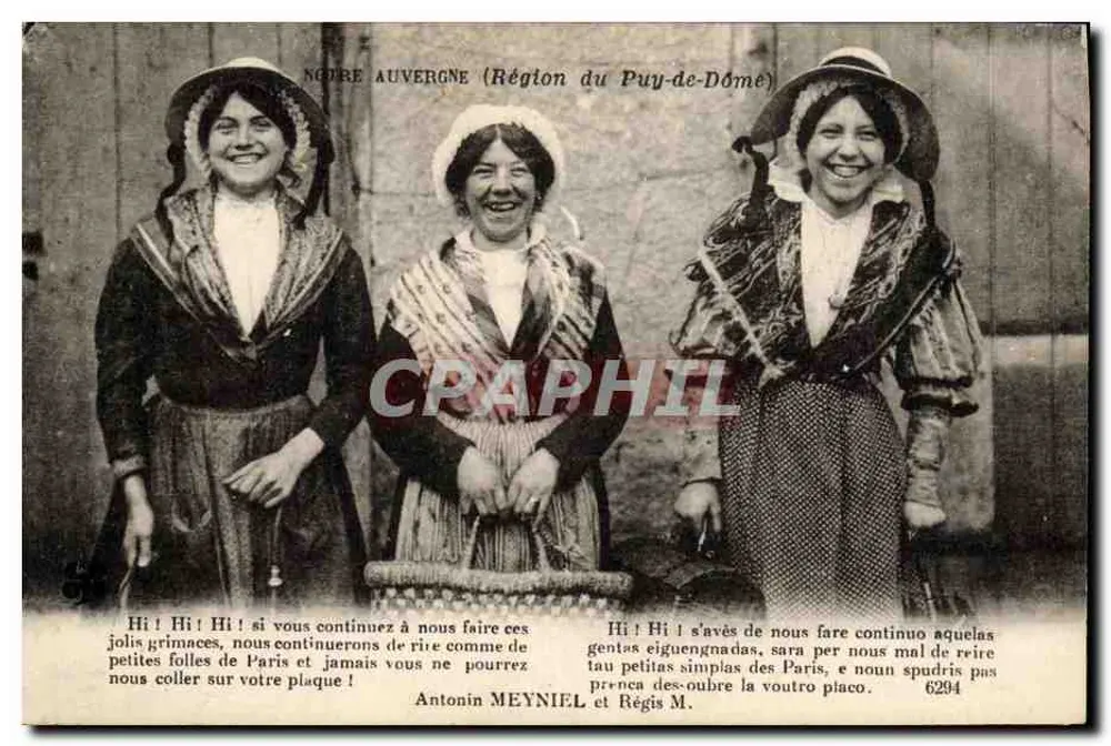 Drei junge Frauen im traditionellen Kleid — Notre-Auvergne (Region Puy-de-Dôme) — Antonin Meyniel et Régis M. n°6294 - Vorderseite