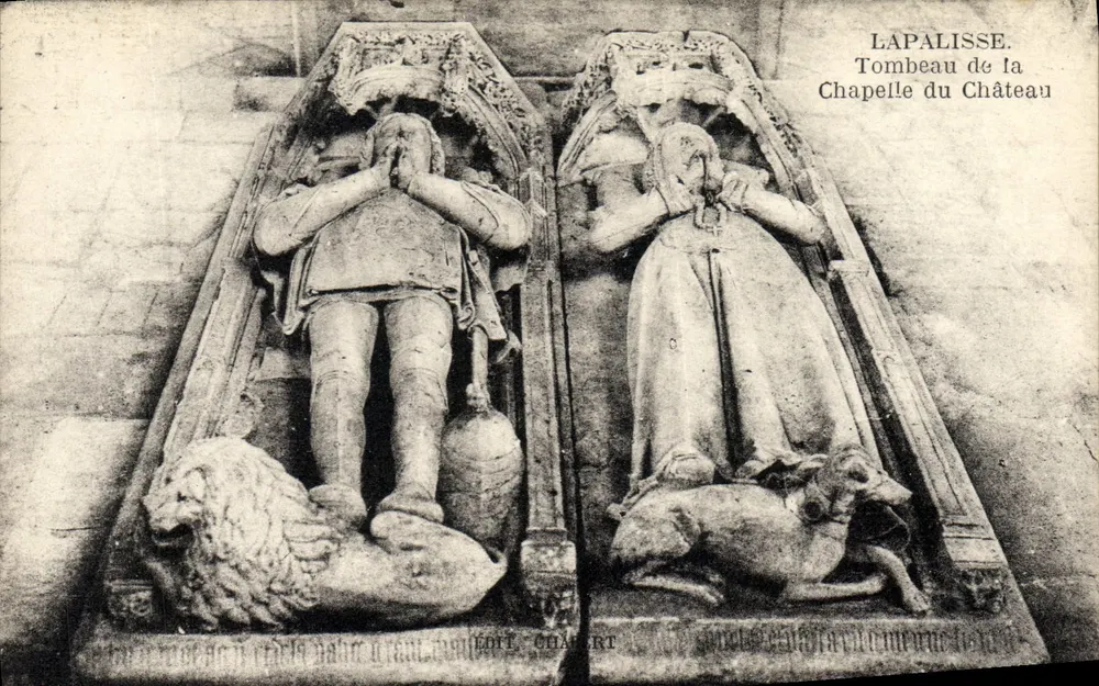 Lapalisse. Grab der Kapelle des Schlosses — Verlag Châpert - Vorderseite