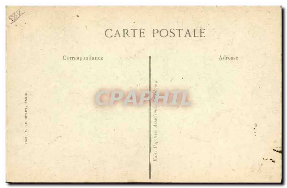 Alsaciana — mulher com traje tradicional e grande chapéu preto — editada pela Imprensa E. Le Deley, Paris - Verso