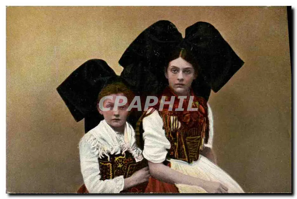 Zwei junge Mädchen im traditionellen Kleid — Elsdässerinnen — Verlag Kunstverlag J. Böhr, Straßburg - Vorderseite