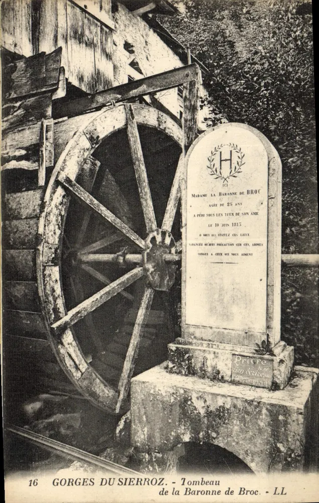 Gorges du Sierroz — Grab der Baronin de Broc — LL - Vorderseite