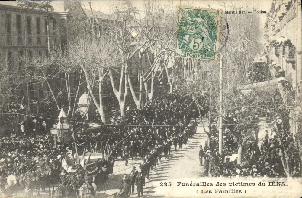 Trauerfeier der Opfer von IÉNA — Die Familien — Marius Bar. — Toulon. - Vorderseite