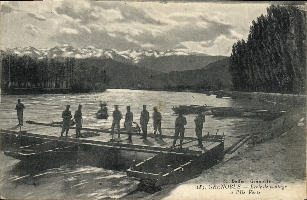 Grenoble — Brückenbau-Schule auf Île Verte — G. Baffert, Grenoble - Vorderseite
