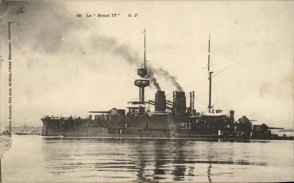 O "Henri IV" — Navio de guerra — G.F. Chevroux, St-Malo, 69 - Frente