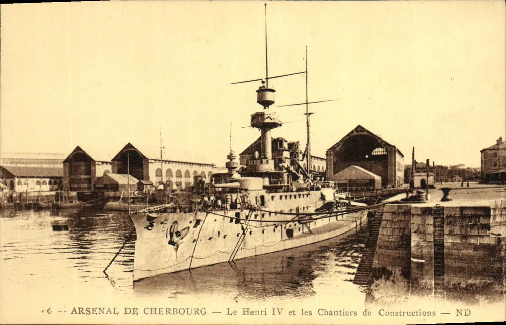 Cherbourg Arsenal — Le Henri IV und die Werft — ND - Vorderseite