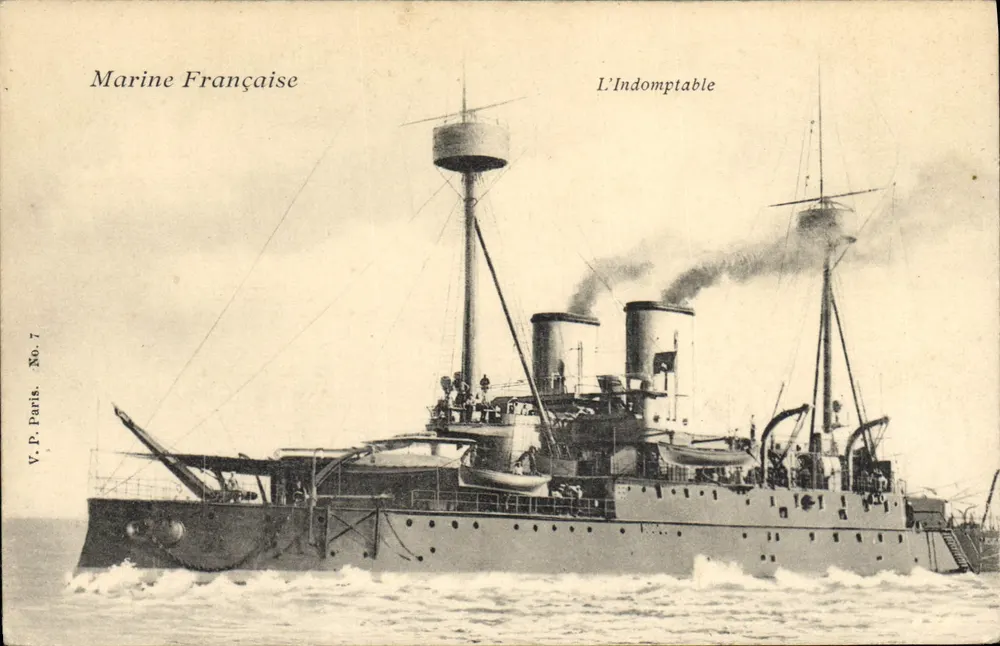 L'Indomptable — encouraçado da Marinha Francesa — V.P. Paris No. 7 - Frente