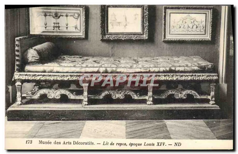 Musée des Arts Décoratifs — Schlafsofa, Louis XIV-Zeit - Vorderseite