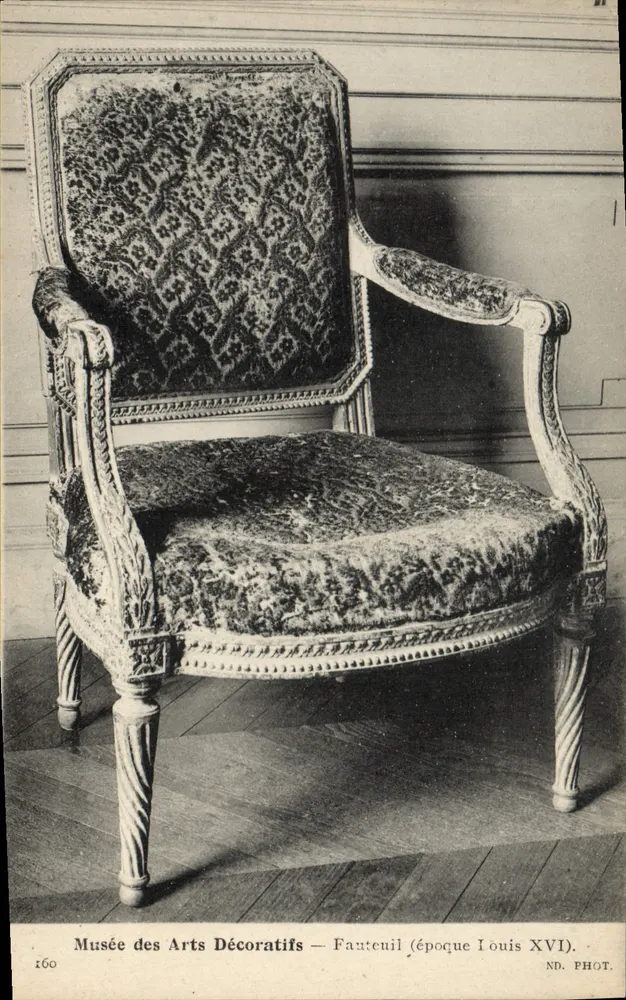 Musée des Arts Décoratifs — Sessel (Epoche Louis XVI) - Vorderseite