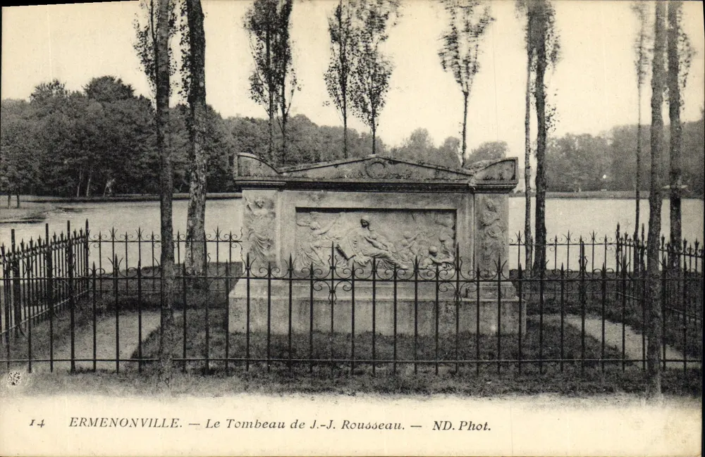 Ermenonville — Das Grab von J.-J. Rousseau — ND. Foto. - Vorderseite