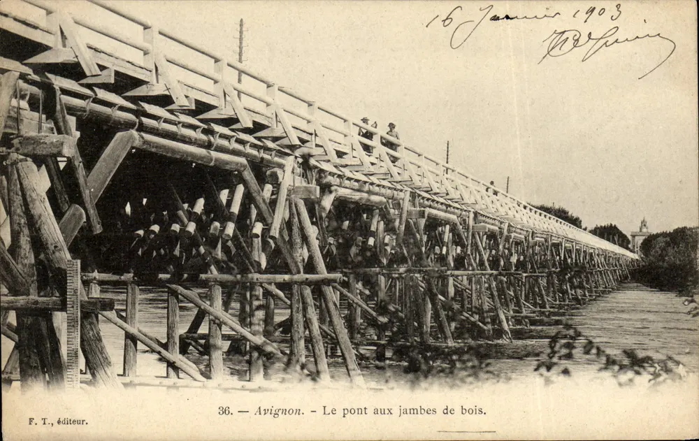 Avignon - Die Holzbrücke mit sichtbaren Beinen — F. T., Verlag, Nr. 36 - Vorderseite