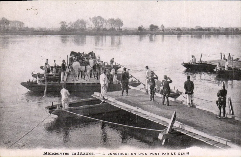Militärische Manöver — 1. Bau einer Brücke durch die Ingenieure — Siretack, Paris - Vorderseite