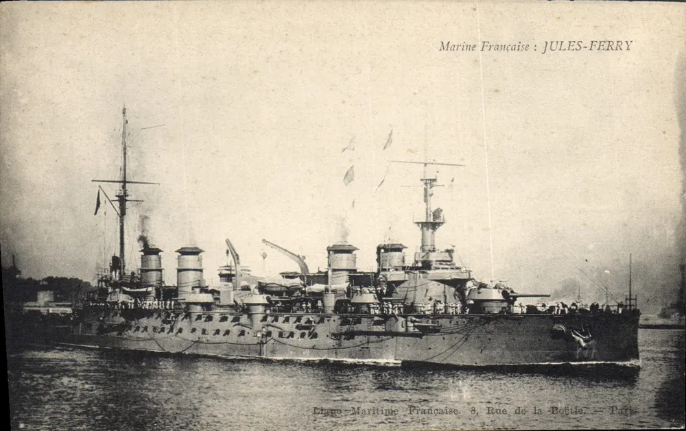Cruiser da Marinha Francesa: JULES-FERRY — Edição L.F.P. — Toulon - Frente