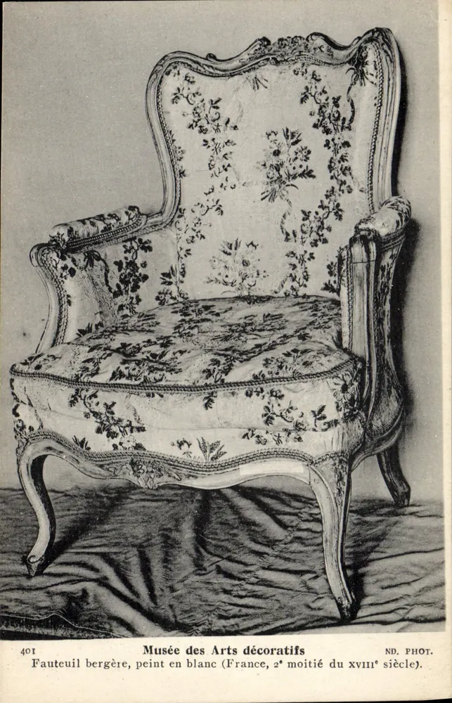 Cadeira bergère — Museu dos Artes Decorativas — N° 401 - Frente