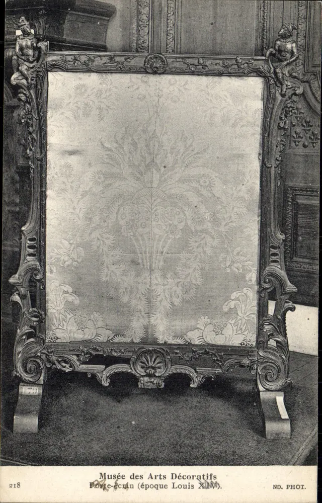 Kaminabdeckung — Epoche Louis XIV — Musée des Arts Décoratifs, Ponte-Scrin - Vorderseite