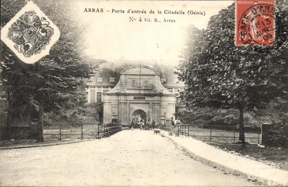 Arras — Eingangstor der Zitadelle (Genie) — Nr. 4 Ed. B., Arras - Vorderseite