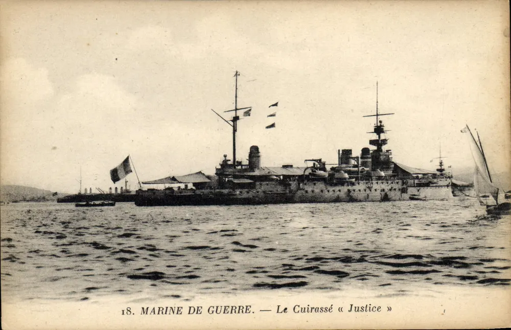 Marinha de guerra — O encouraçado « Justice » — Editor: A. Nocera, Paris - Frente