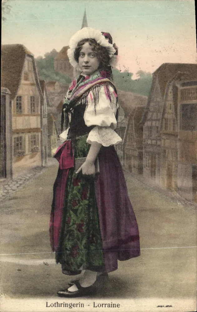 Lothringerin - Lorena — jovem mulher em traje tradicional — Jul. Maunier & Cie, Strasbourg - Frente