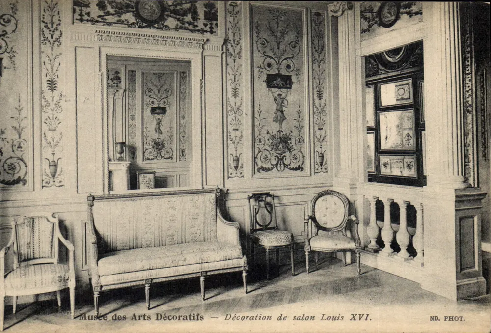 Museum für Dekorative Künste — Parlormöbel Louis XVI. - Vorderseite