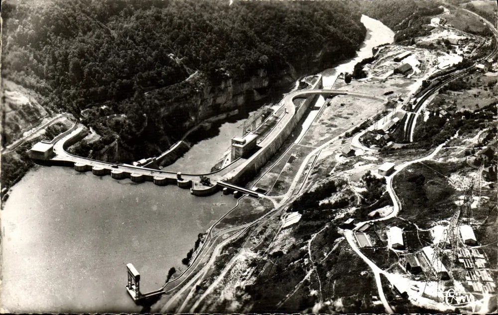 Barragem de Génissiat — Ain — Editor Comblier - Frente