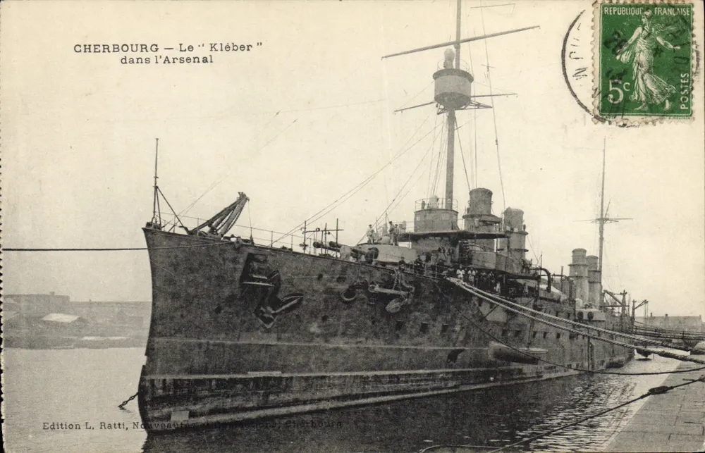 Cherbourg — O "Kléber" no Arsenal — Edição L. Ratti, Nœuveaute de Cherbours, Cherbourg - Frente