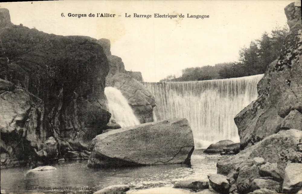Gorges der Allier — Der Wasserkraftwerksdamm von Langogne — Chiché Robert, Villefort (Lozère) - Vorderseite