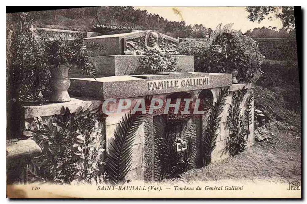 Saint-Raphaël (Var) — Túmulo do Geral Galliéni — JNDot - Frente