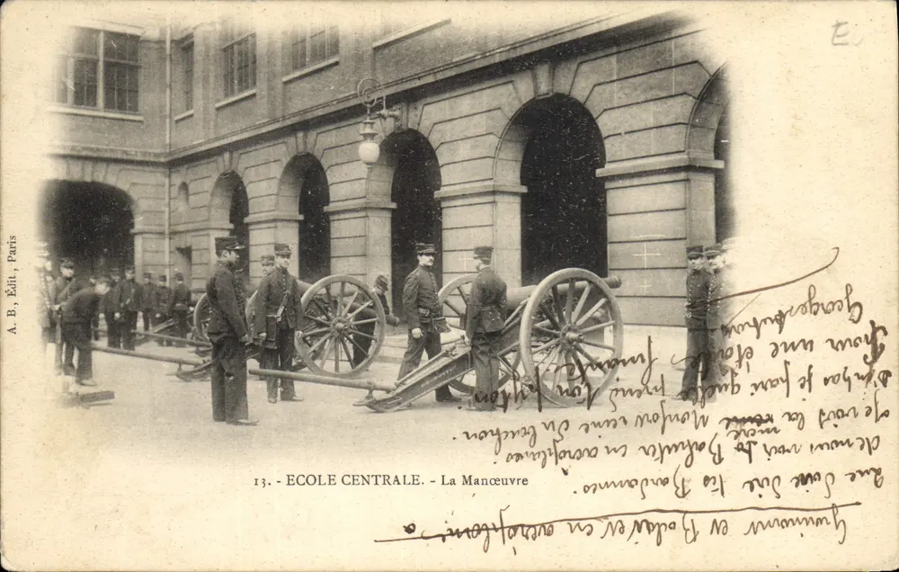 École Centrale — La Manceuvre — A. B. Édit, Paris - Frente