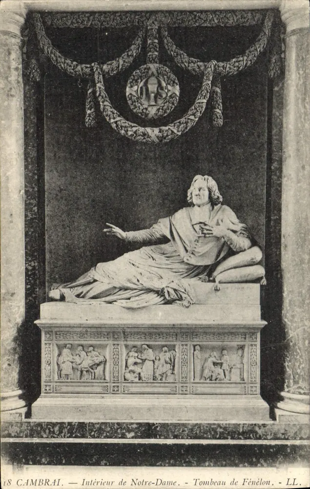 Camarat — Innenansicht der Notre-Dame — Grabmal von Fénelon — LL. 118 - Vorderseite