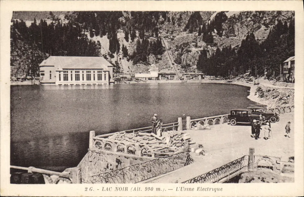 Lago Negro (Alt. 950 m.) — A Usina Elétrica — Edição Gerard - Frente