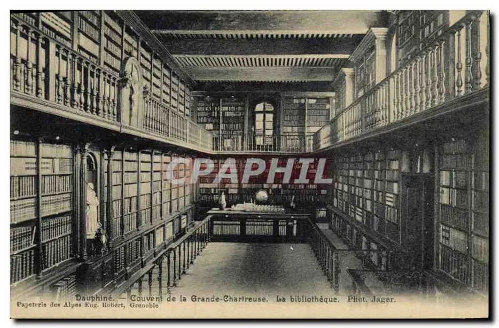 Dauphiné — Convento da Grande-Chartreuse. A biblioteca — Fot. Jager, Grenoble - Frente