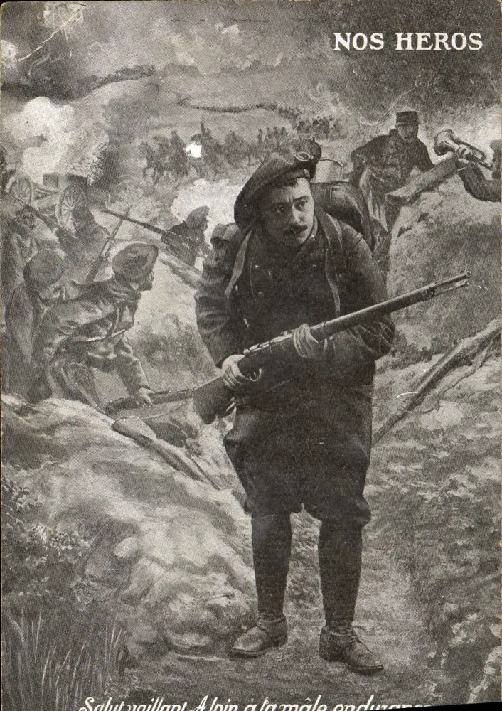 Soldats en action — scène de guerre avec soldat au premier plan — éditeur 'Establissements Sidney Hébert & Cie' (imprimé en bas du verso) - Vorderseite