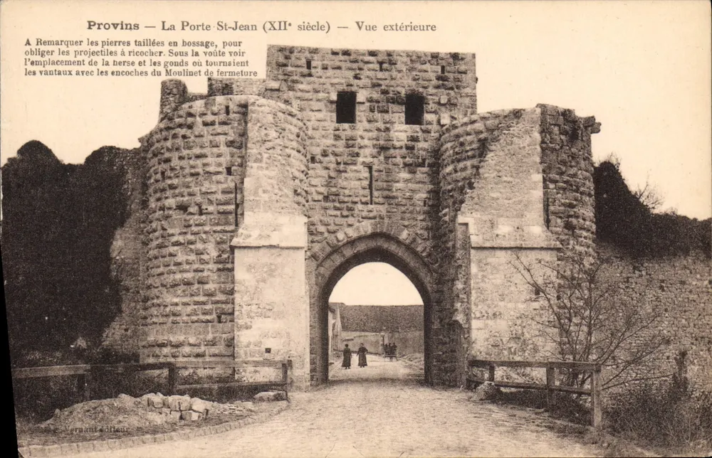 Provins — Die Porte Saint-Jean (12. Jahrhundert) — Außenansicht - Vorderseite