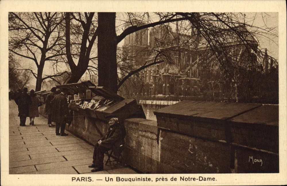 PARIS — Ein Buchhändler, in der Nähe der Notre-Dame — Mona - Vorderseite